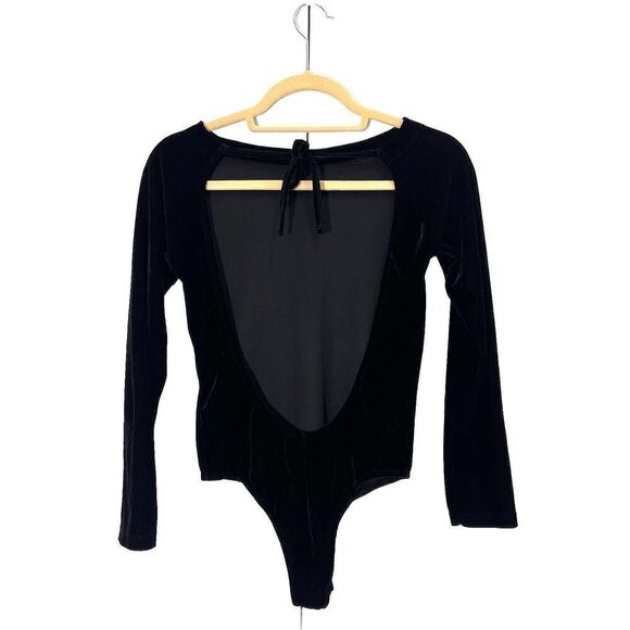 Farm Rio Bodysuit Women’s M Black‎ Velvet Open Back Long Sleeve - Picture 2 of 6